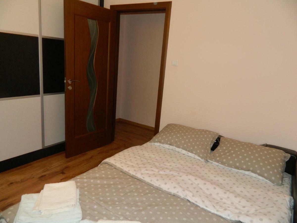 Apartament Antonia Apartment Tirgu Ocna Exterior photo