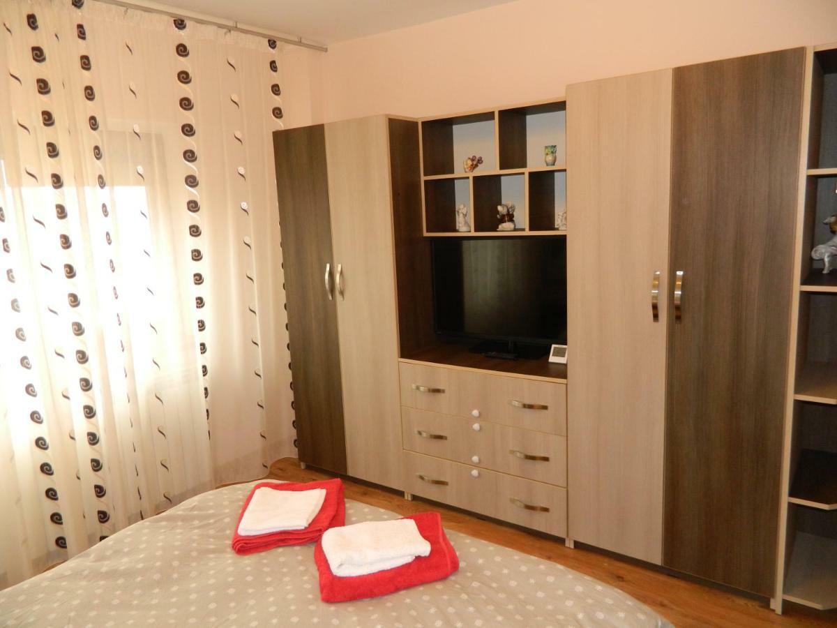 Apartament Antonia Apartment Tirgu Ocna Exterior photo